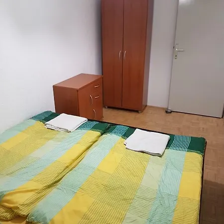 Apartment Zagrad *